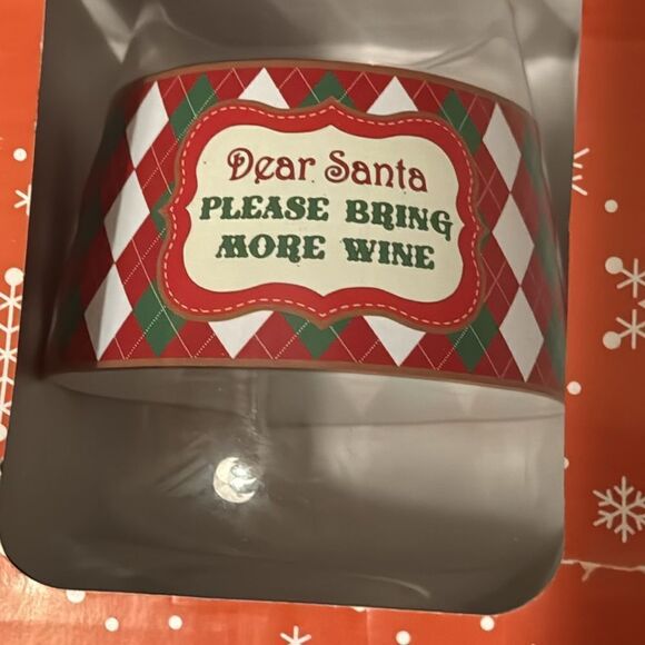 Starstruck set of 4 stemless wine glasses  Santa themed - Picture 5 of 8